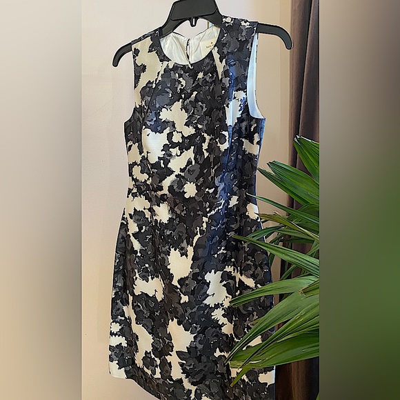 Kate Spade Cocktail Dress Size 2 - Picture 2 of 7
